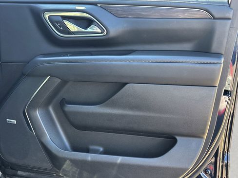 Used 2024 Chevrolet Tahoe LT image 12