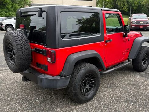 Used 2017 Jeep Wrangler Sport AWD/4WD image 8