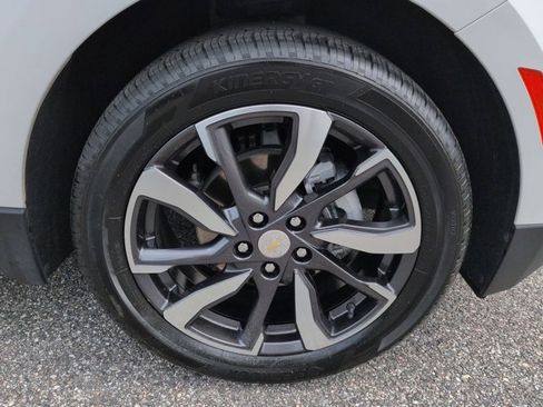 Used 2022 Chevrolet Equinox LT FWD image 11