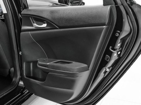 Used 2017 Honda Civic EX image 42