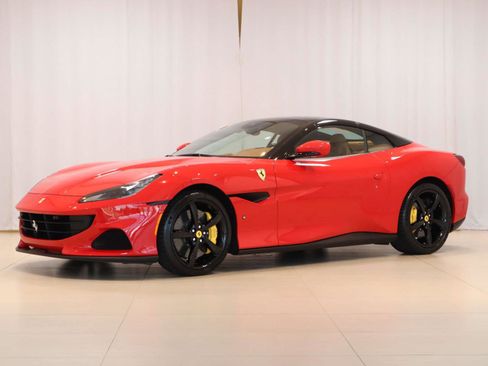 Used 2023 Ferrari Portofino M RWD image 42
