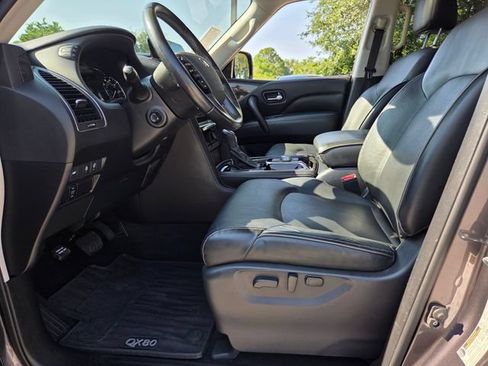 Certified 2022 INFINITI QX80 Luxe w/ Cargo Package AWD/4WD image 11