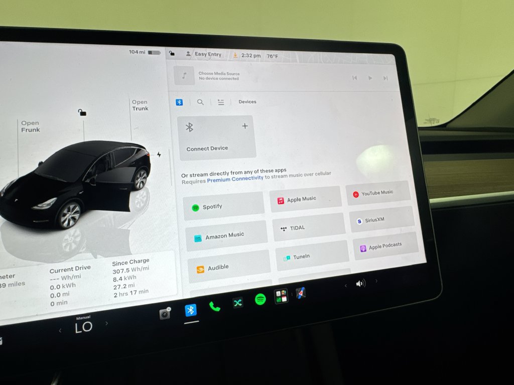 Used 2024 Tesla Model Y Long Range AWD/4WD image 14