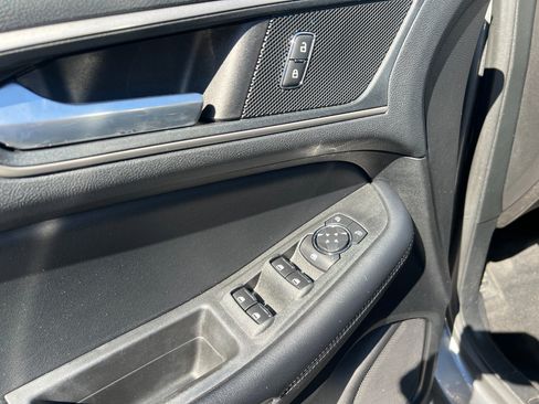 Used 2022 Ford Edge SEL image 30