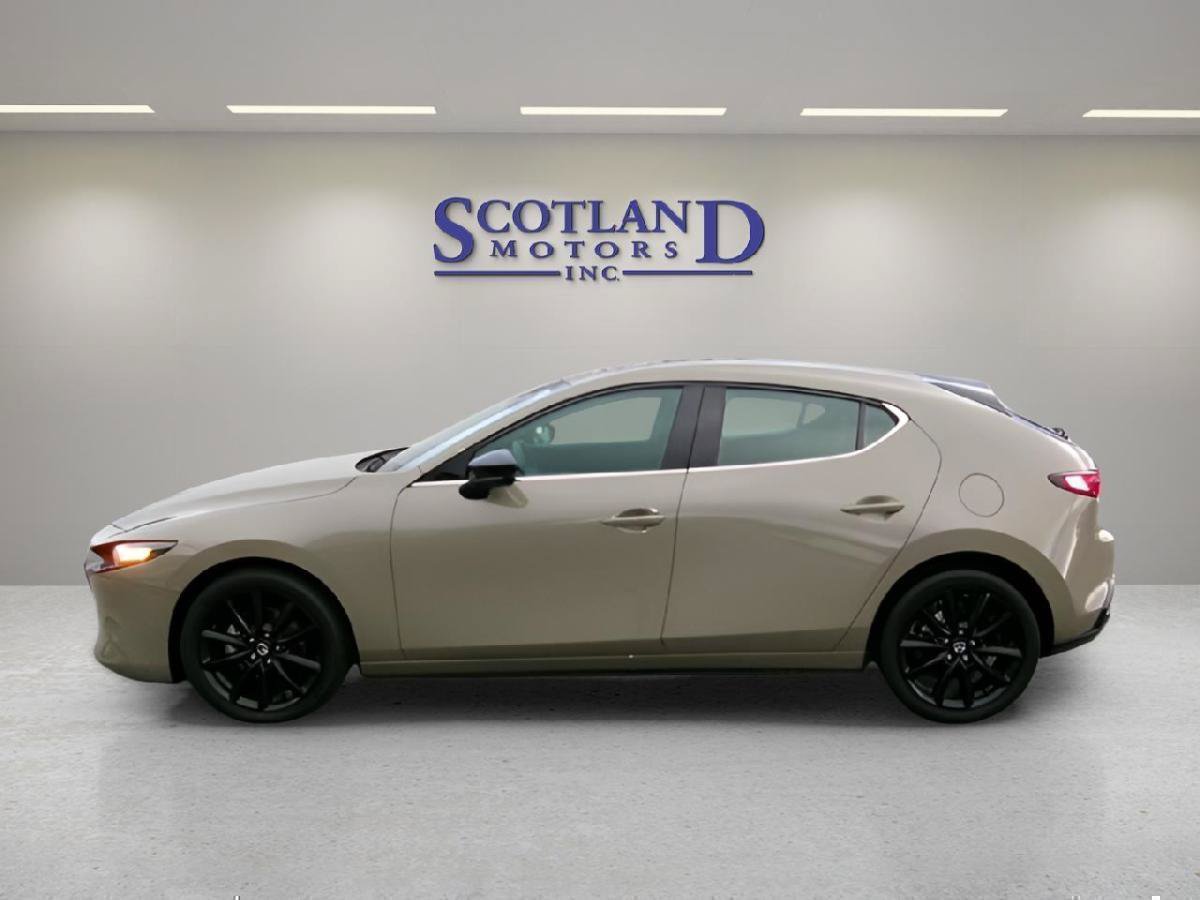 Used 2024 MAZDA MAZDA3 s AWD/4WD image 1