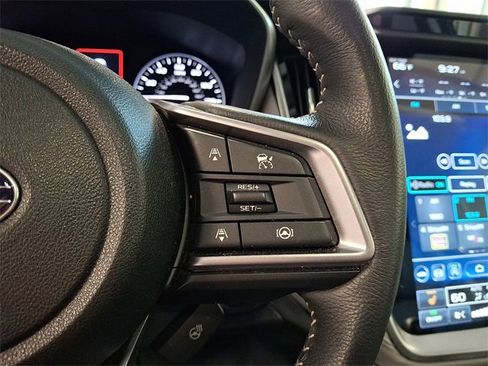 Certified 2025 Subaru Outback Limited image 22