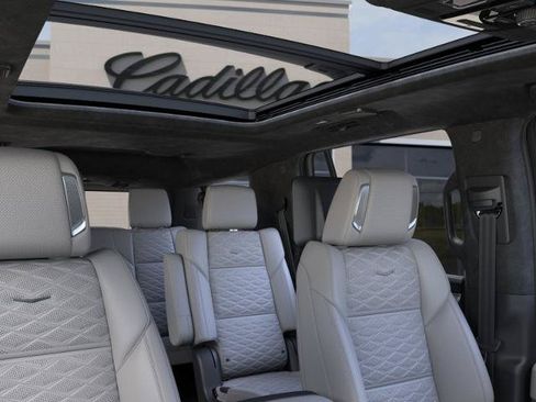New 2026 Cadillac Escalade Platinum Sport w/ LPO, ONYX Package AWD/4WD image 24