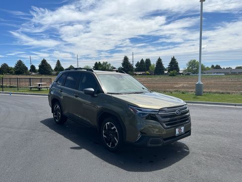 Certified 2026 Subaru Forester Limited AWD/4WD image 6