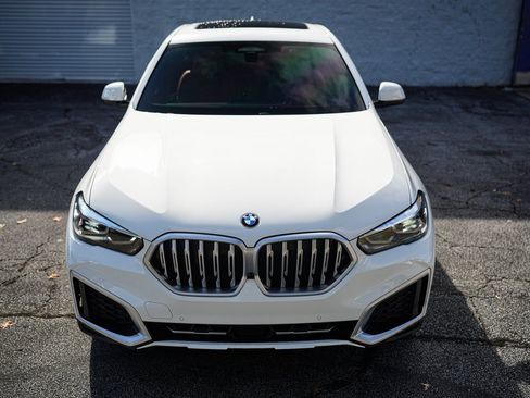 Used 2023 BMW X6 xDrive40i image 5