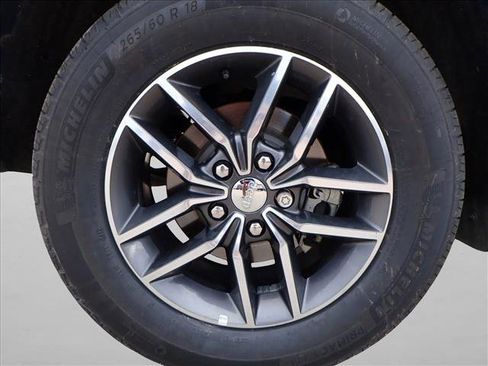 Used 2018 Jeep Grand Cherokee Limited image 7