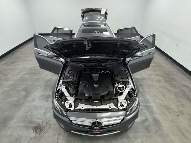 Used 2019 Mercedes-Benz E 450 4MATIC Wagon w/ Driver Assistance Package image 13