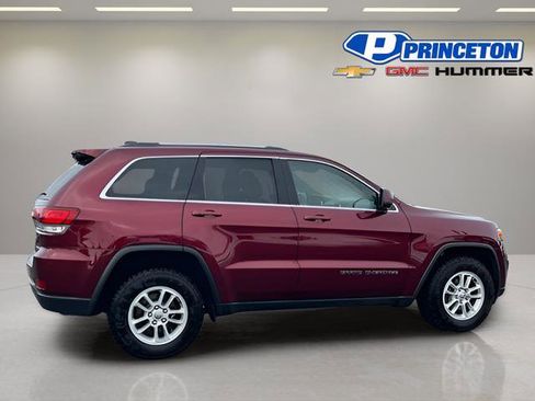 Used 2020 Jeep Grand Cherokee Laredo w/ Security & Convenience Group image 5