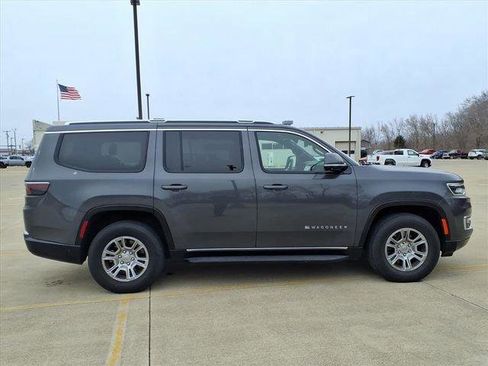 Used 2022 Jeep Wagoneer Series I w/ Convenience Group I image 5