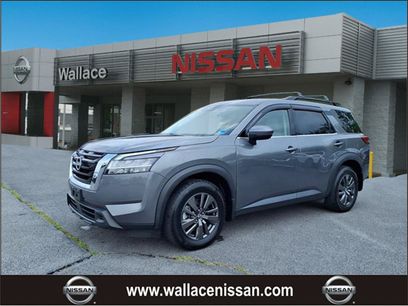 Used 2022 Nissan Pathfinder SV