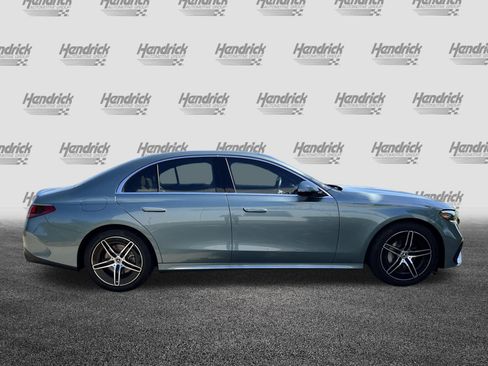 Used 2025 Mercedes-Benz E 350 Sedan image 10