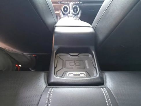 Used 2024 Chevrolet Camaro LT RWD image 34