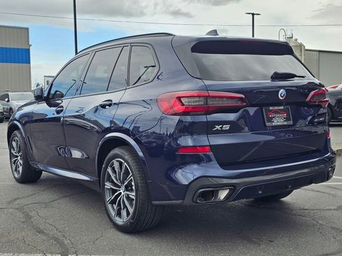 Used 2023 BMW X5 xDrive40i AWD/4WD image 3