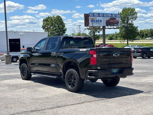 Used 2022 Chevrolet Silverado 1500 Custom Trail Boss w/ Safety Confidence Package AWD/4WD image 3