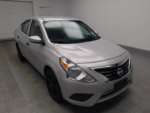 Used 2018 Nissan Versa S Plus FWD image 13