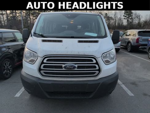 Used 2019 Ford Transit 350 XLT image 2