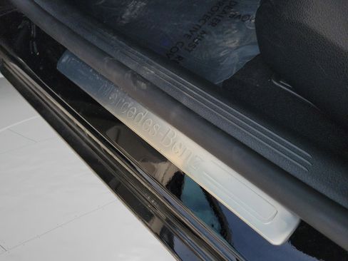 Certified 2025 Mercedes-Benz C 300 Sedan image 22