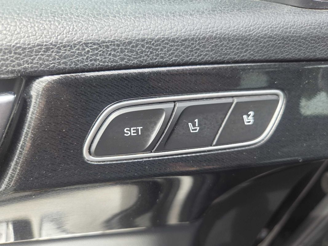 Used 2021 Hyundai Palisade Limited AWD/4WD image 19