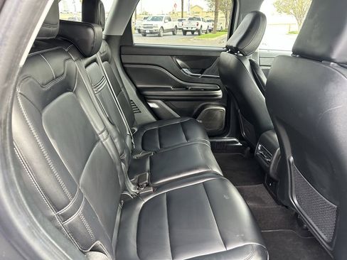 Used 2021 Lincoln Corsair FWD w/ Convenience Package image 19