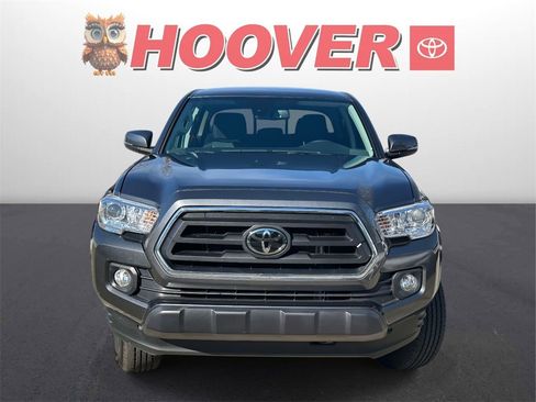 Used 2023 Toyota Tacoma SR5 w/ Technology Package image 6