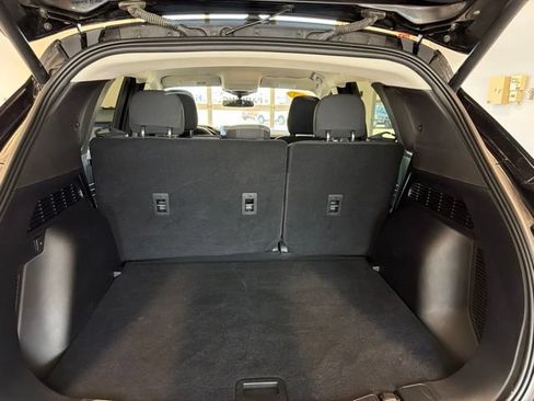 Used 2023 Ford Escape Active w/ Tech Pack #1 AWD/4WD image 21