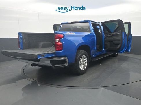 Used 2022 Chevrolet Silverado 1500 LT w/ Protection Package AWD/4WD image 40