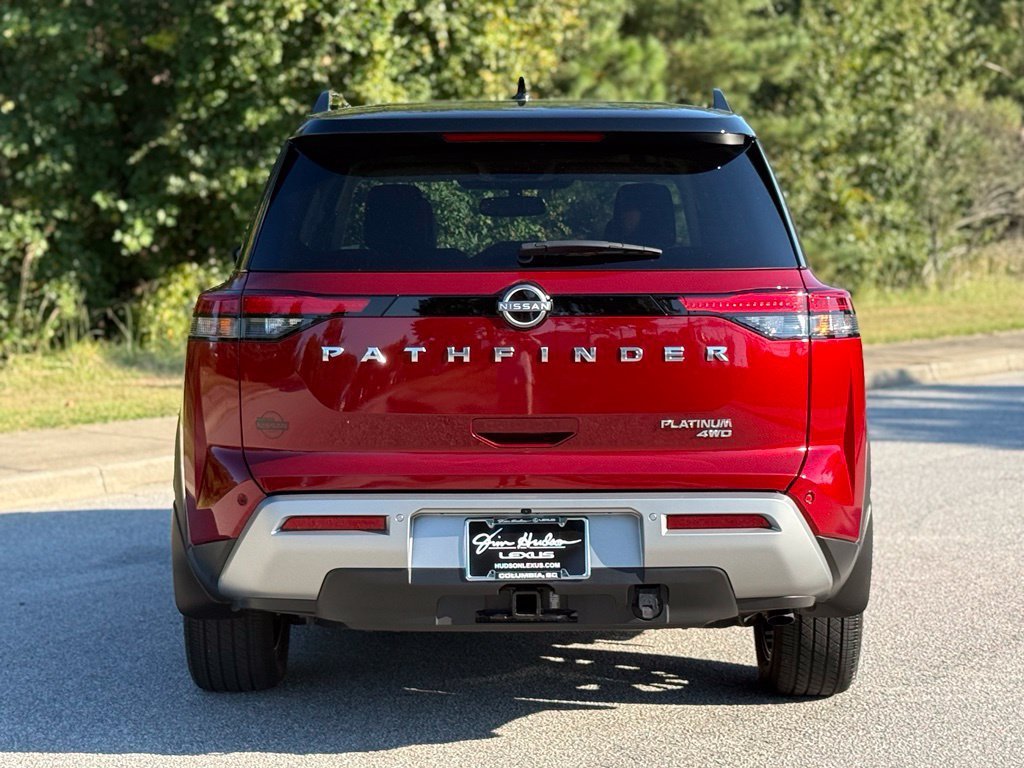 Used 2022 Nissan Pathfinder Platinum w/ Lighting Package (N93) AWD/4WD image 12
