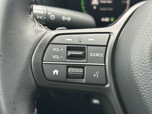 Used 2025 Honda CR-V Sport image 27