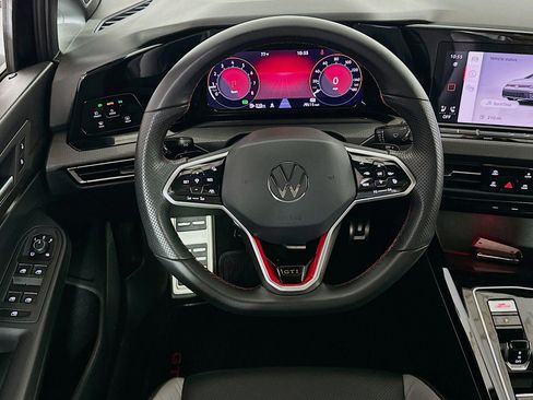 Used 2024 Volkswagen GTI Autobahn image 20
