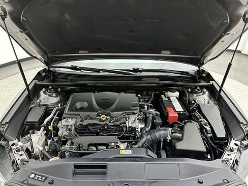 Used 2020 Toyota Camry XSE w/ Navigation Package image 27