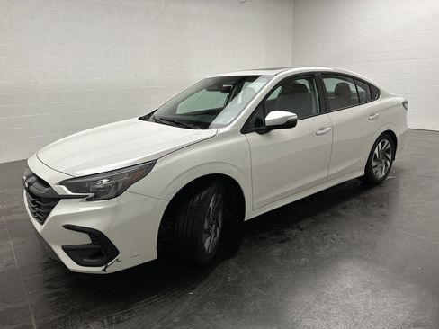 Used 2025 Subaru Legacy Touring XT w/ Tech Package #3 image 4