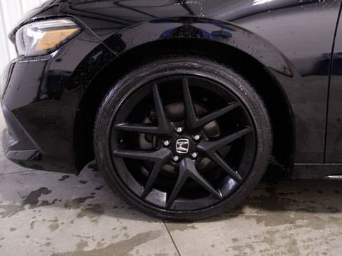 Used 2024 Honda Civic Sport image 11