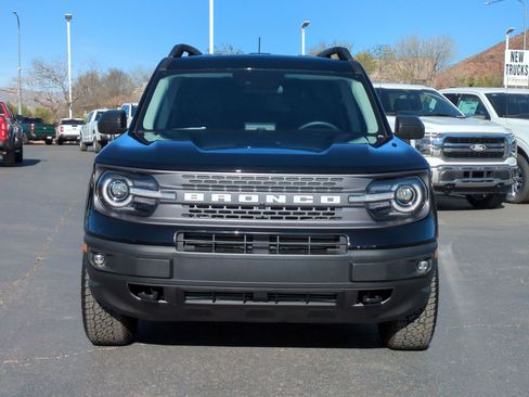 Used 2024 Ford Bronco Sport Badlands image 9