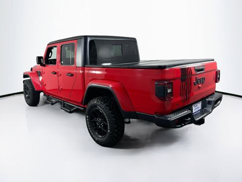 Used 2024 Jeep Gladiator Sport image 7