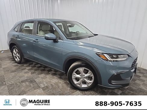 Used 2023 Honda HR-V LX image 7