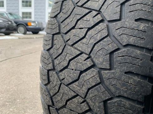 Used 2016 Land Rover LR4 HSE image 20