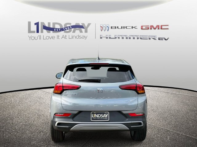 Used 2025 Buick Encore GX Preferred AWD/4WD image 4