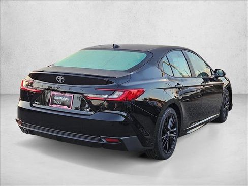 New 2025 Toyota Camry SE image 2
