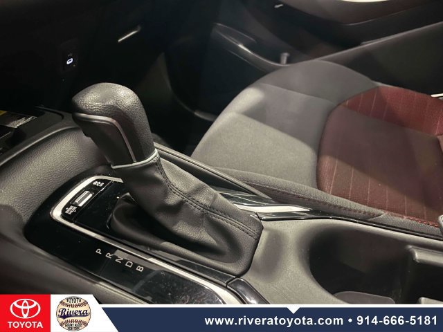 Used 2024 Toyota Corolla SE w/ SE Premium Package FWD image 30