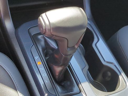 Used 2018 Chevrolet Colorado Z71 AWD/4WD image 23