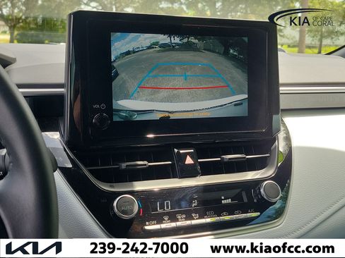 Used 2025 Toyota Corolla SE FWD image 28