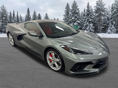 Used 2023 Chevrolet Corvette Stingray Coupe w/ Z51 Performance Package image 8