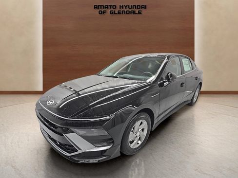New 2026 Hyundai Sonata SE FWD image 2