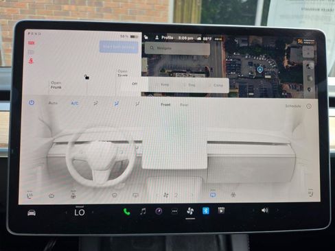 Used 2023 Tesla Model Y Long Range AWD/4WD image 41