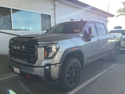 Used 2024 GMC Sierra 2500 AT4 w/ AT4 Premium Plus Package