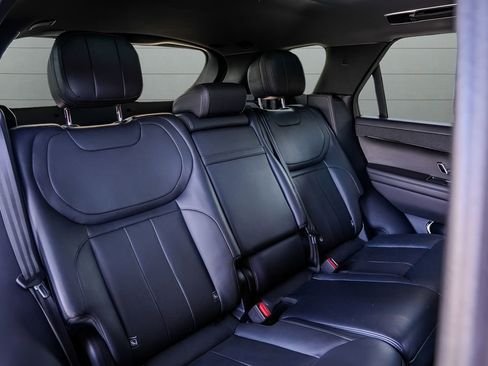 Used 2023 Land Rover Range Rover Sport SE image 54